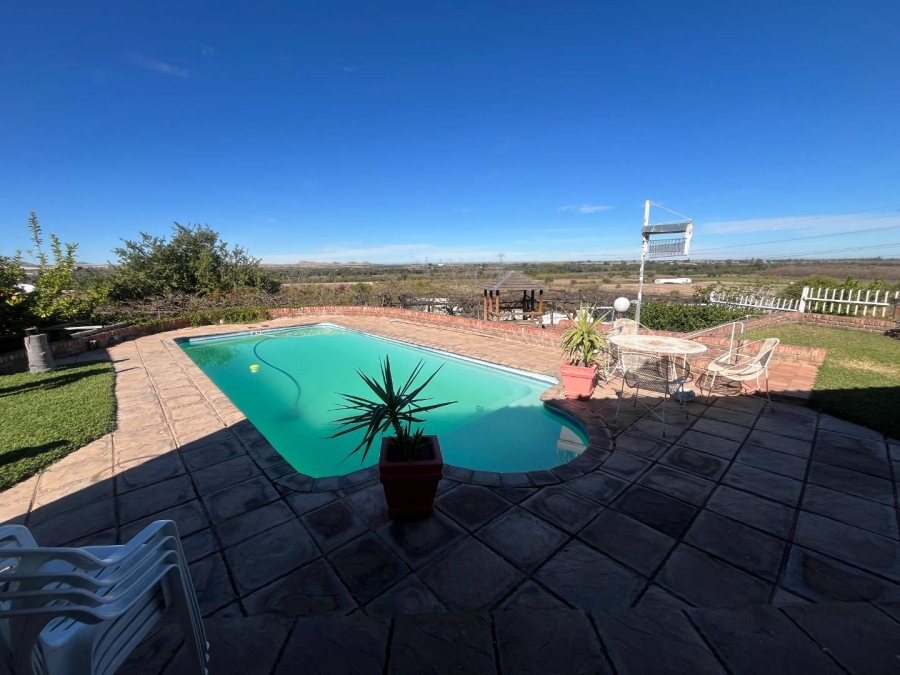 4 Bedroom Property for Sale in Keidebees Northern Cape